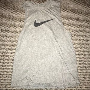 Nike muscle shirt/cut off